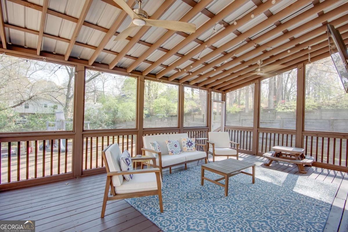 1960 Nash Avenue SE Atlanta GA 30316