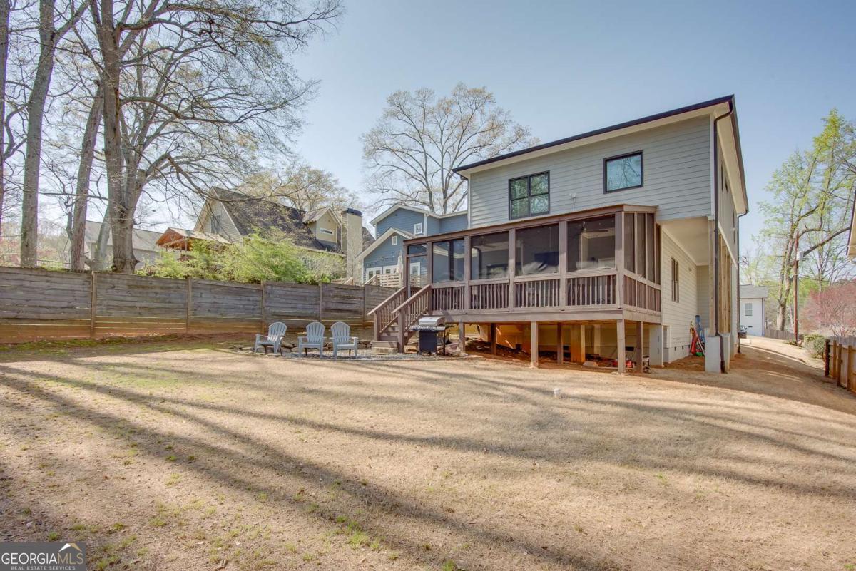 1960 Nash Avenue SE Atlanta GA 30316