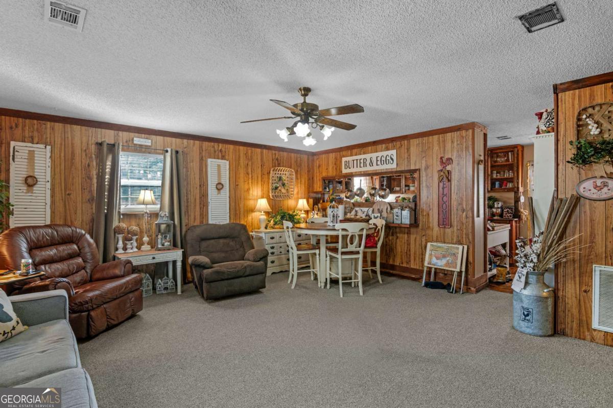 3411 Floyd Drive Blackshear GA 31516