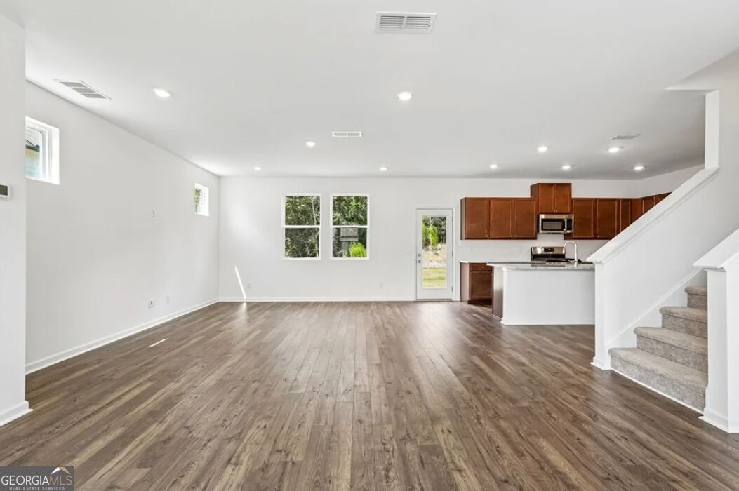 225 Groveton Court Euharlee GA 30145