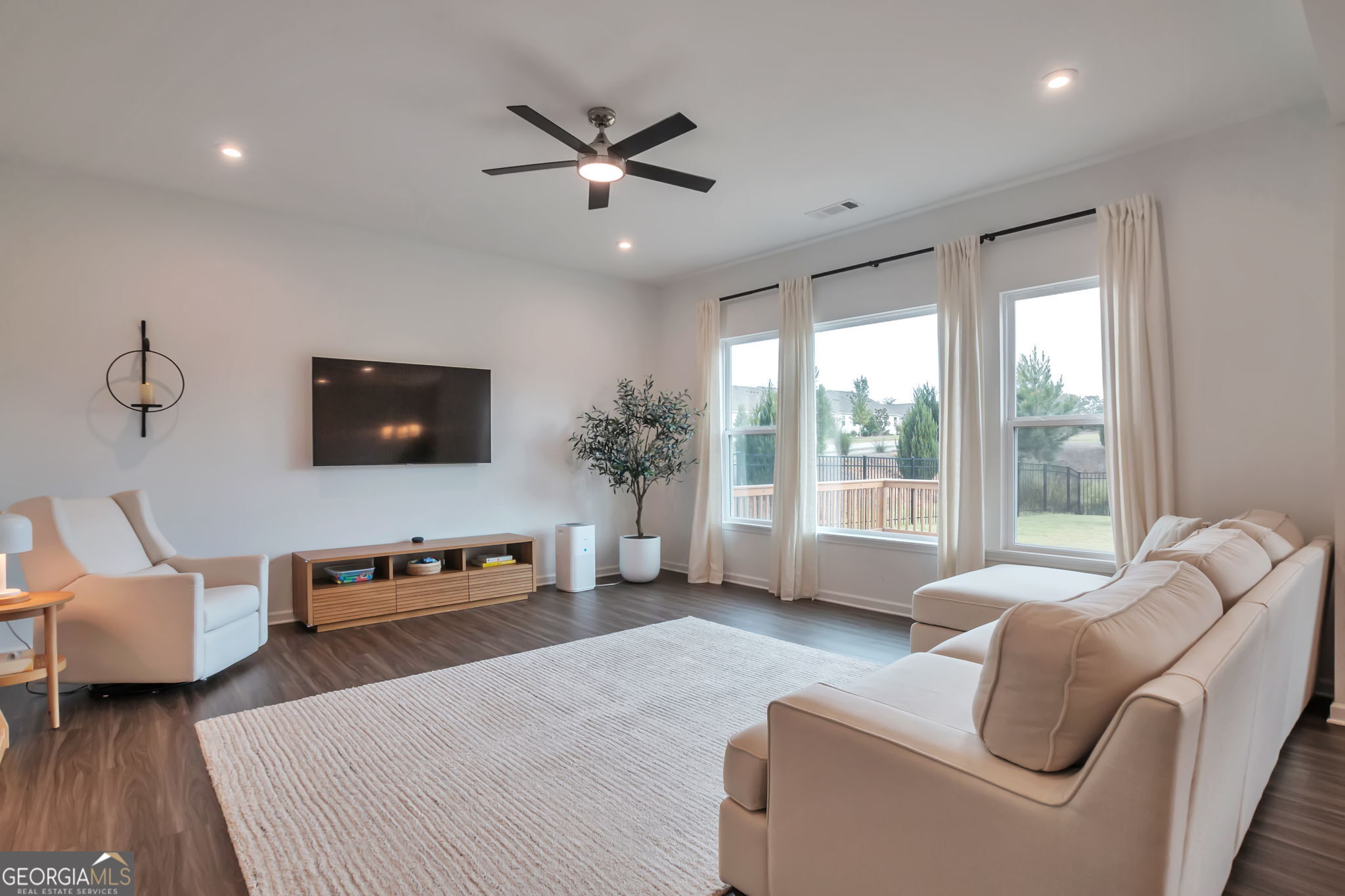1106 Michigan Circle Hoschton GA 30548