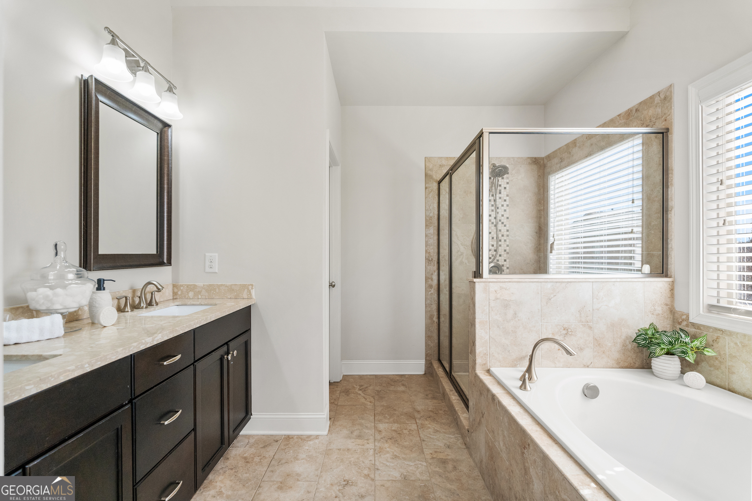 1002 Township Square Alpharetta GA 30022