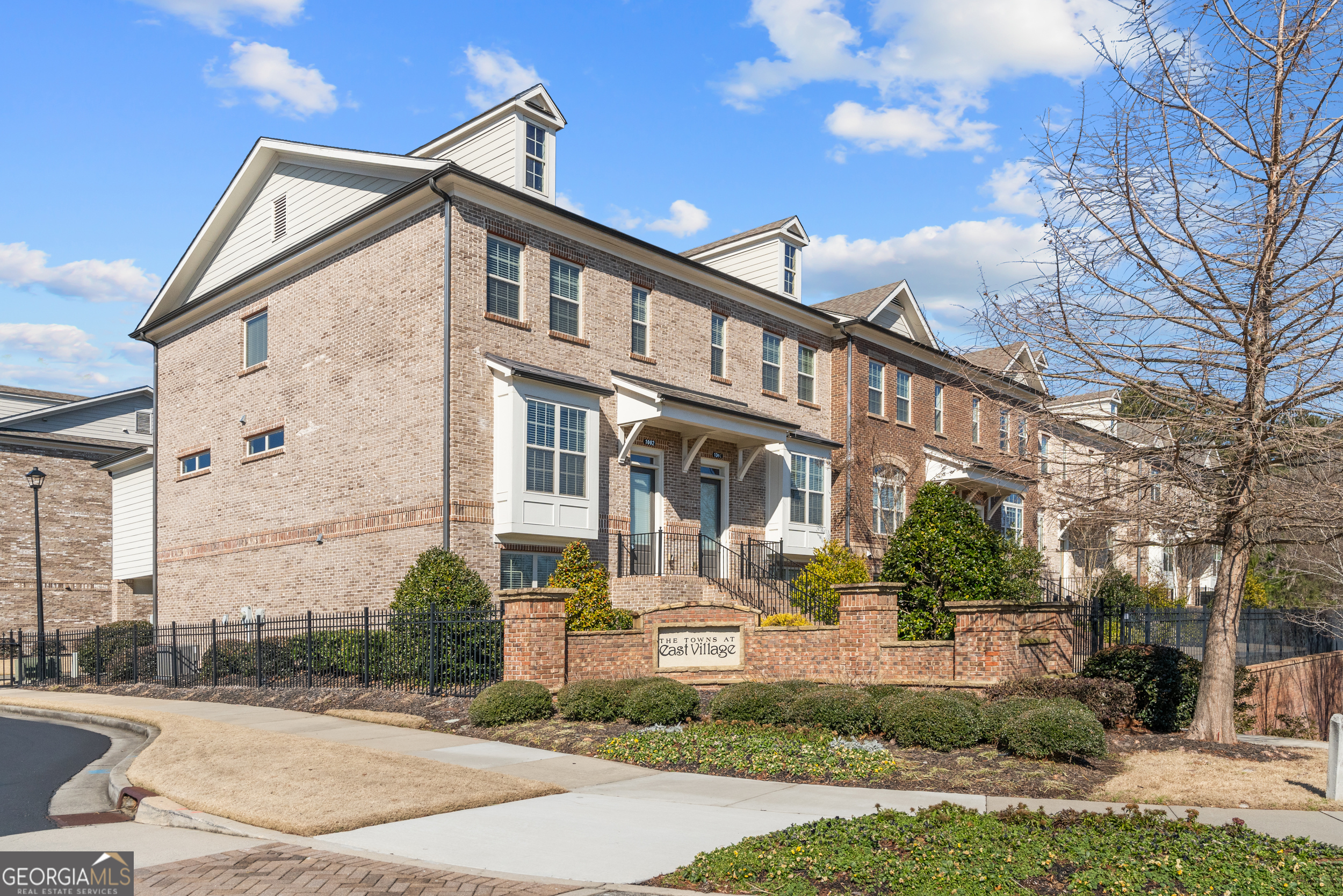 1002 Township Square Alpharetta GA 30022