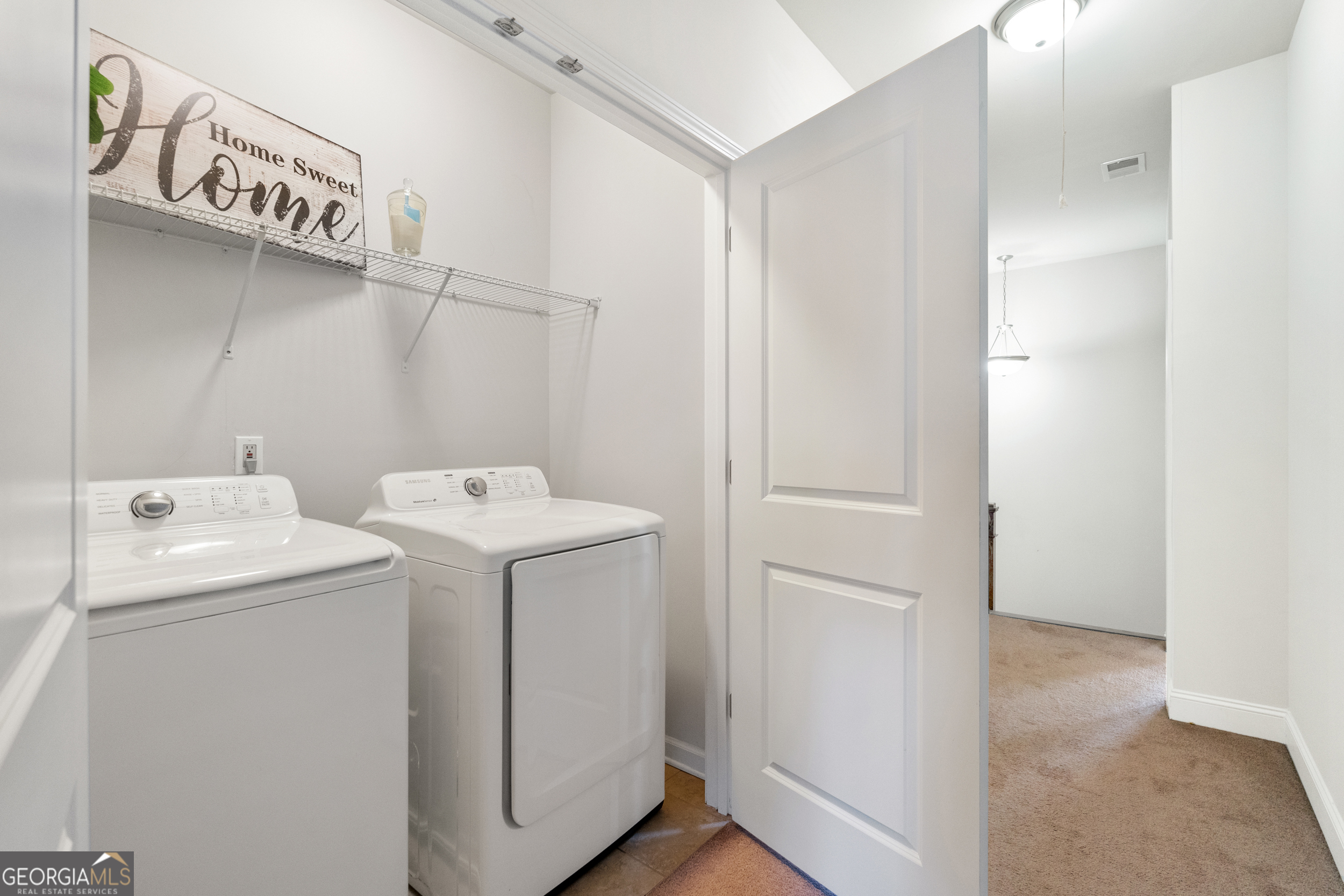 1002 Township Square Alpharetta GA 30022