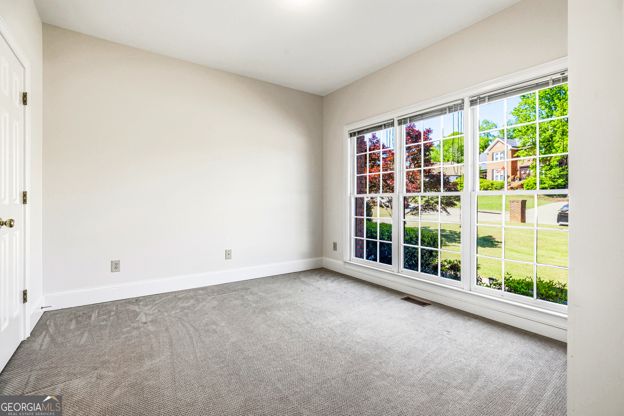 1664 Holly Lake Circle Snellville GA 30078