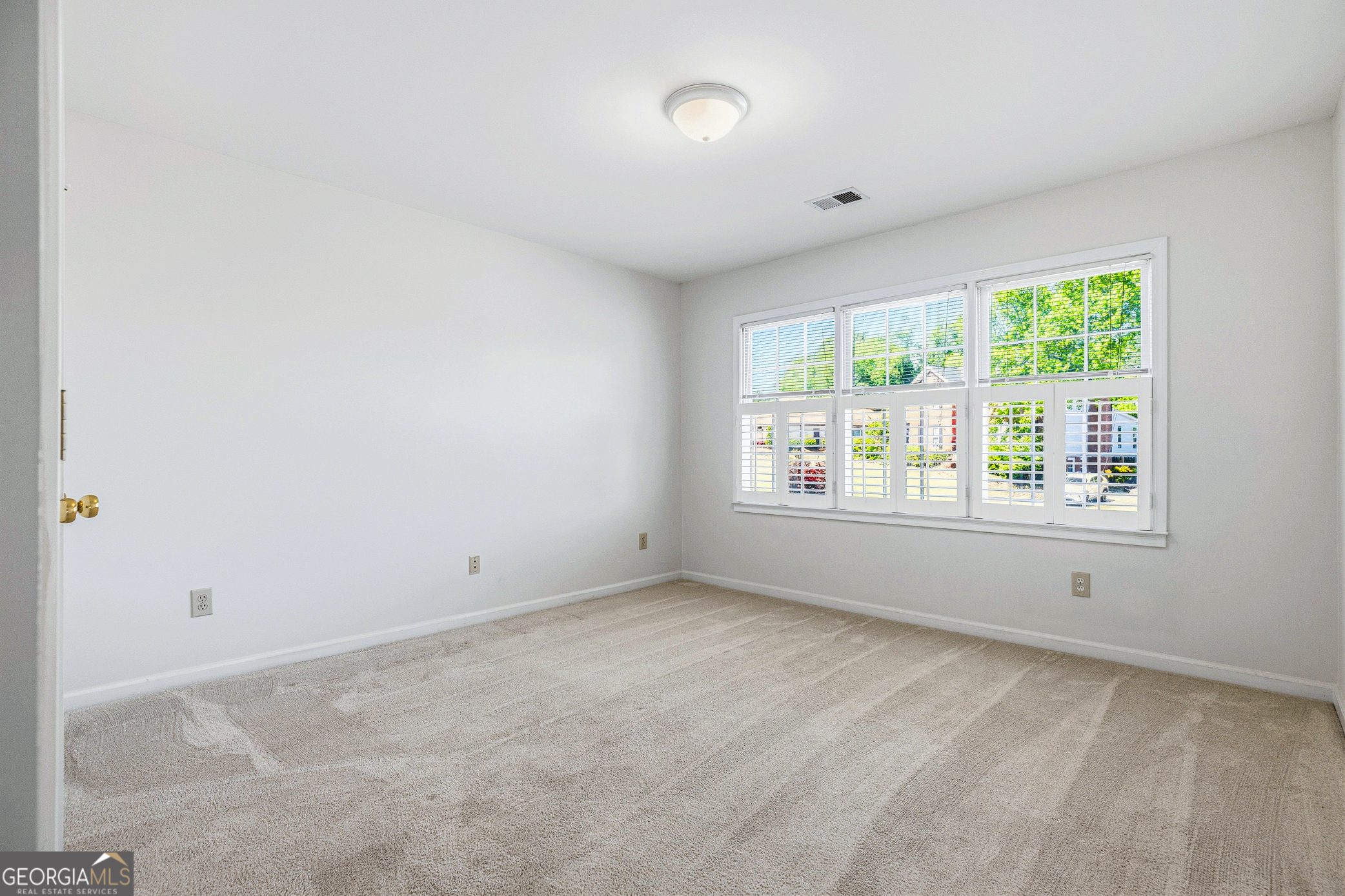 1664 Holly Lake Circle Snellville GA 30078