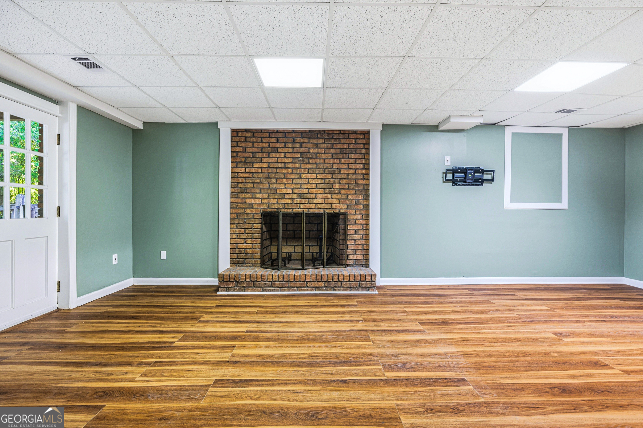 1664 Holly Lake Circle Snellville GA 30078