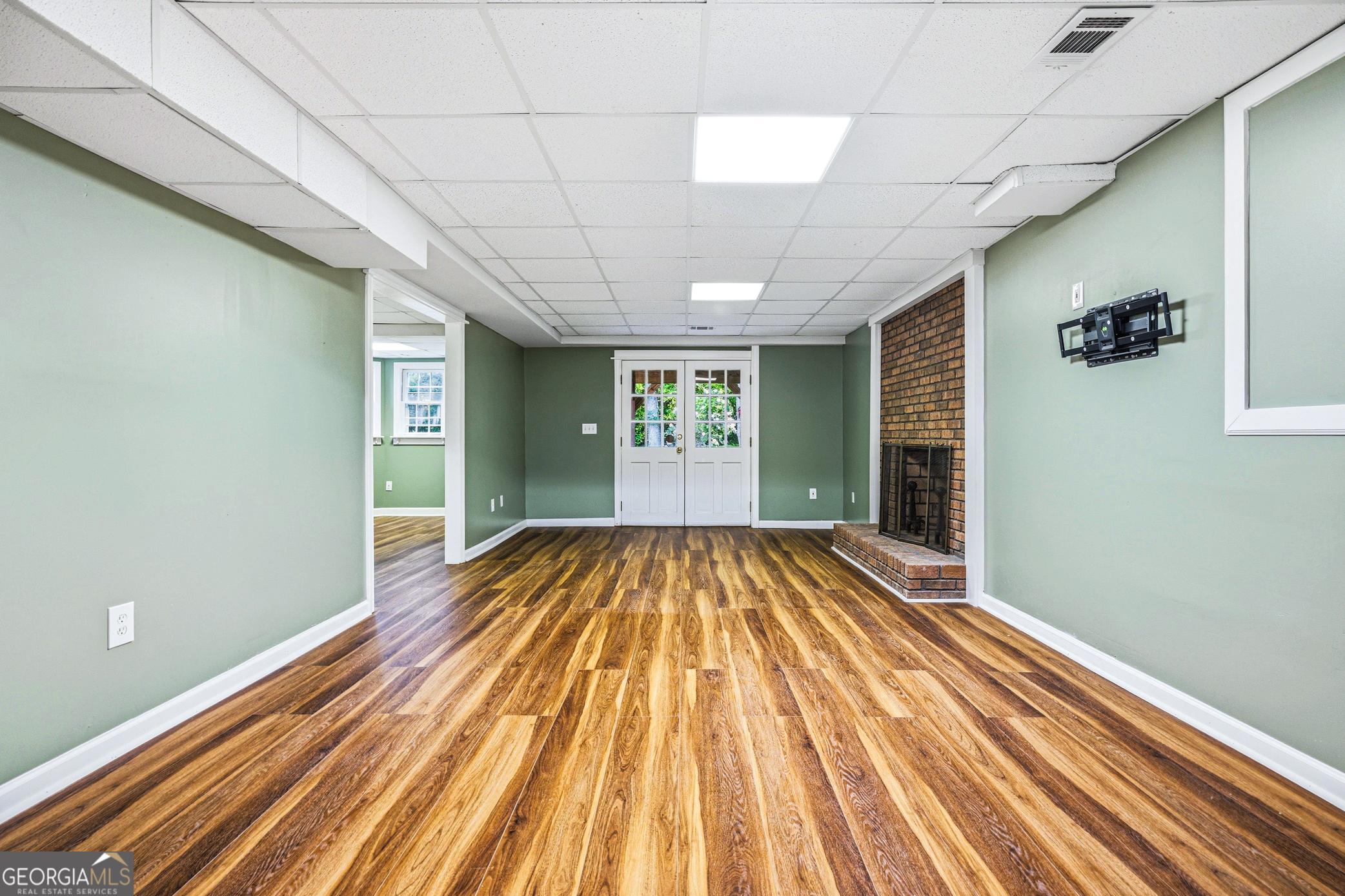 1664 Holly Lake Circle Snellville GA 30078