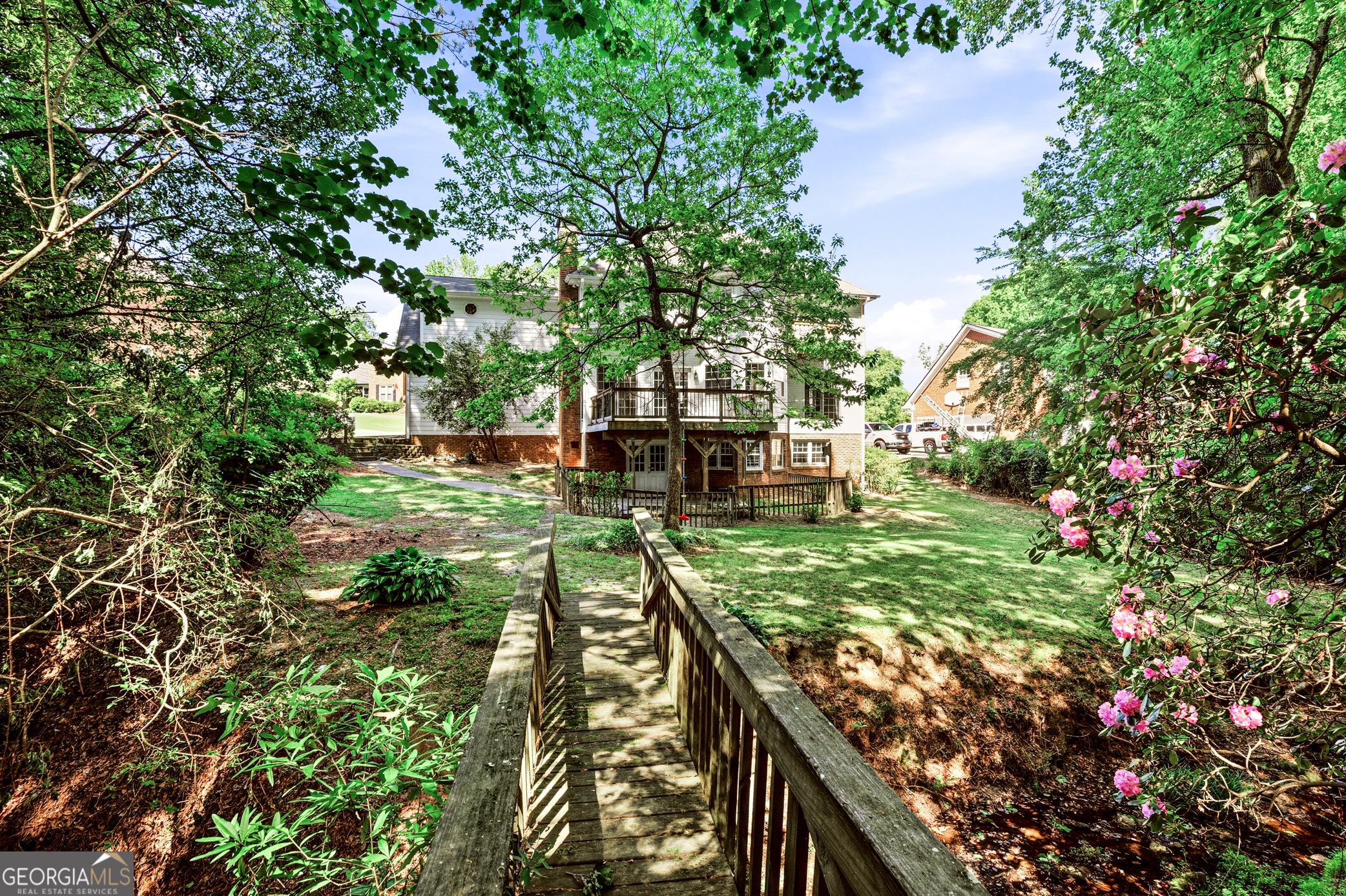 1664 Holly Lake Circle Snellville GA 30078