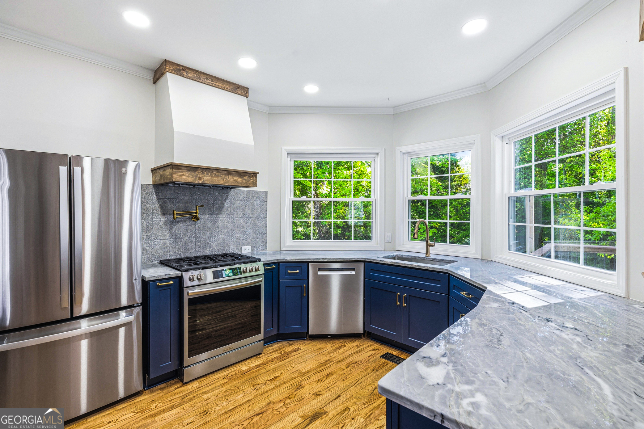 1664 Holly Lake Circle Snellville GA 30078