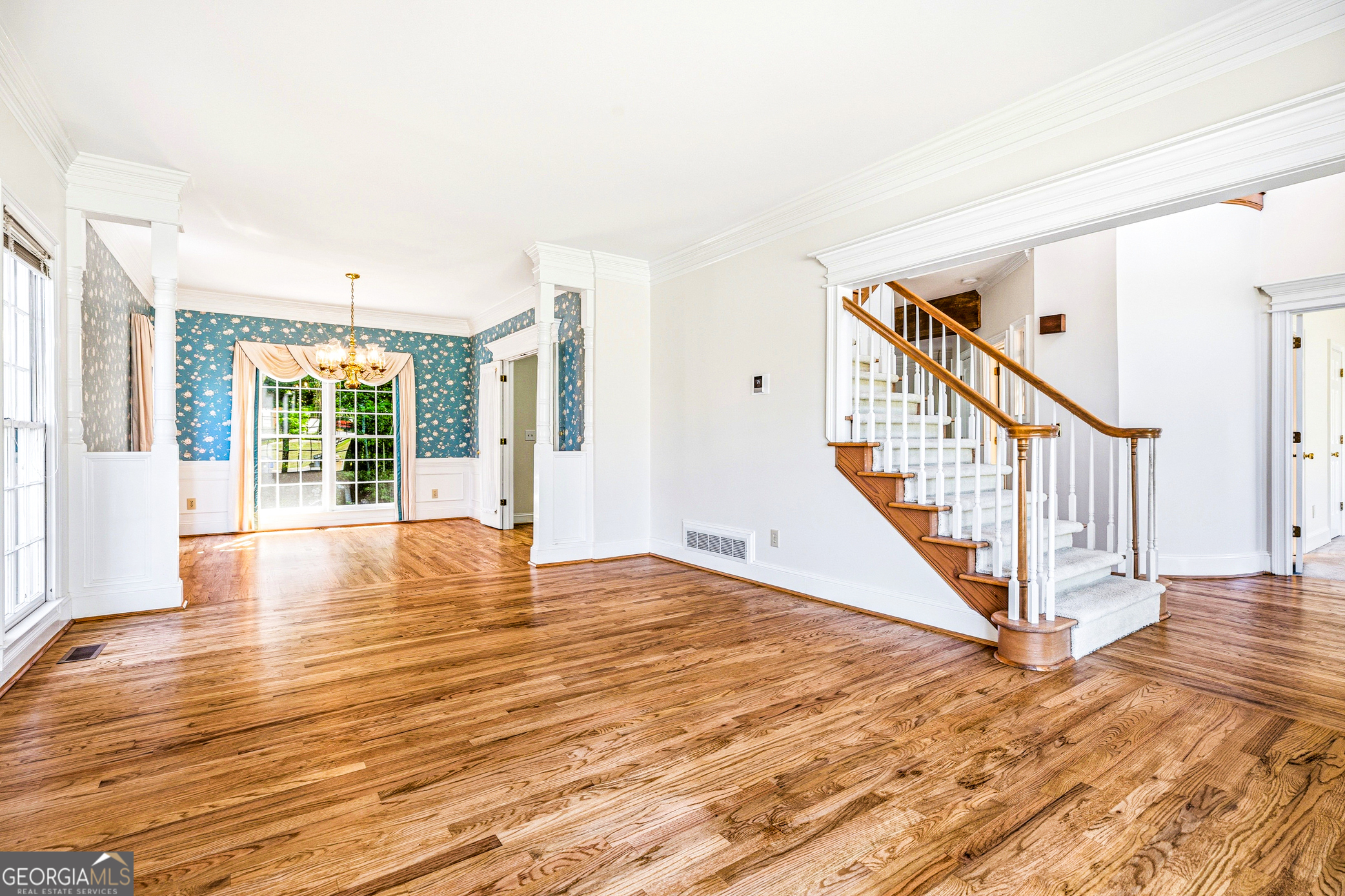 1664 Holly Lake Circle Snellville GA 30078