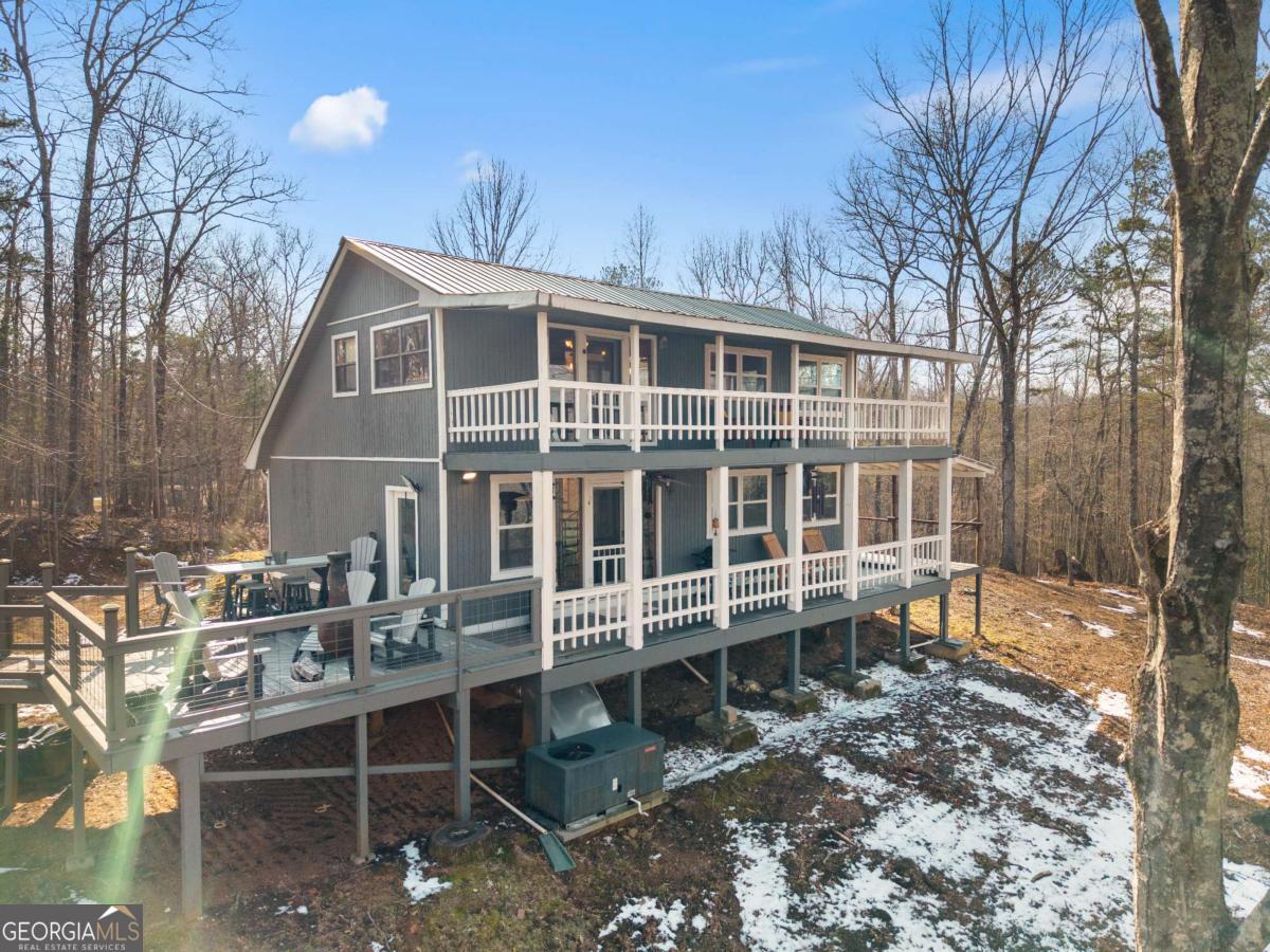 56 Robins Ridge Blue Ridge GA 30513