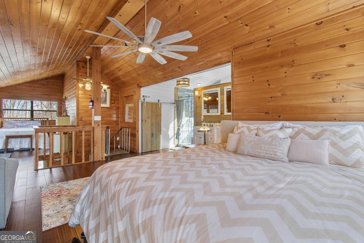 56 Robins Ridge Blue Ridge GA 30513