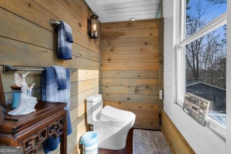 56 Robins Ridge Blue Ridge GA 30513