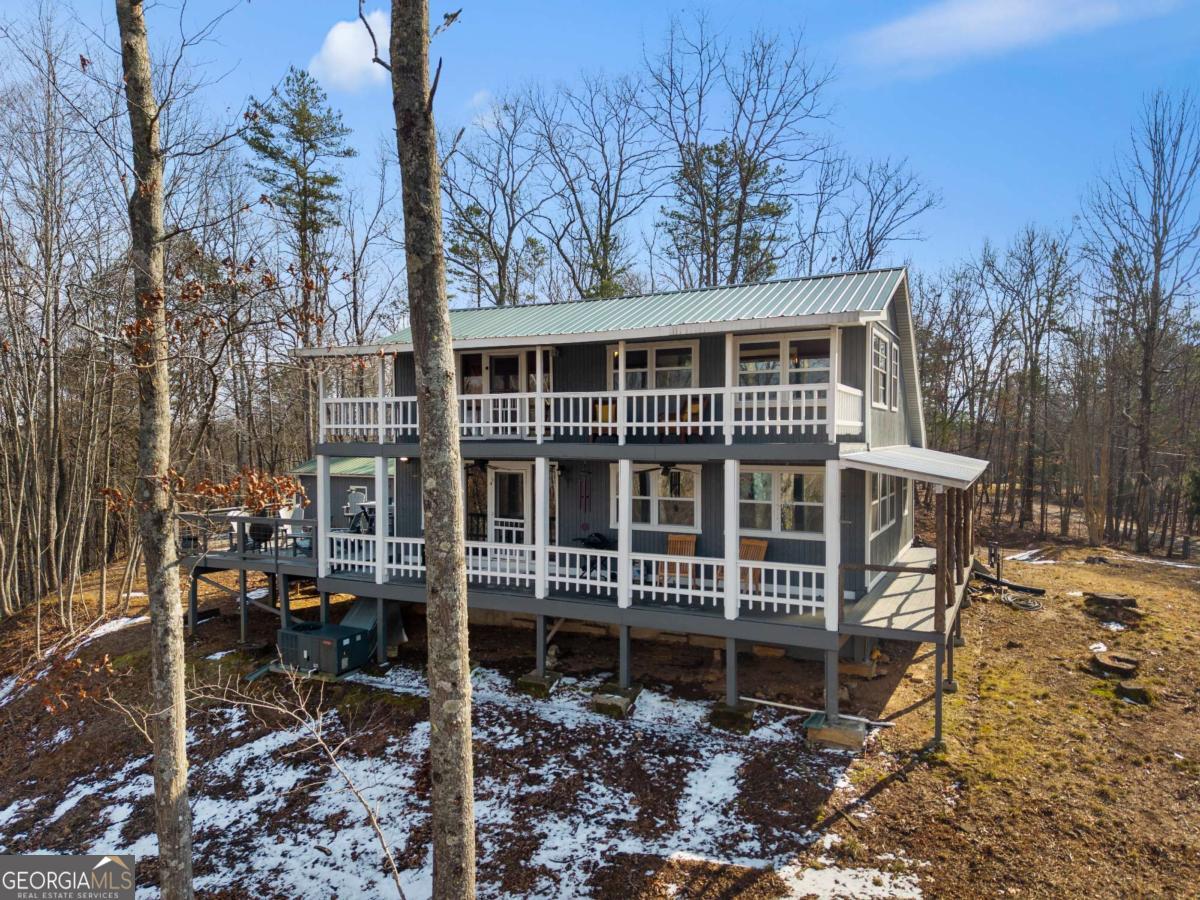 56 Robins Ridge Blue Ridge GA 30513