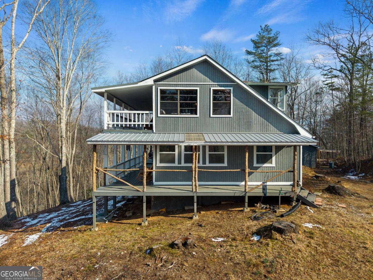 56 Robins Ridge Blue Ridge GA 30513