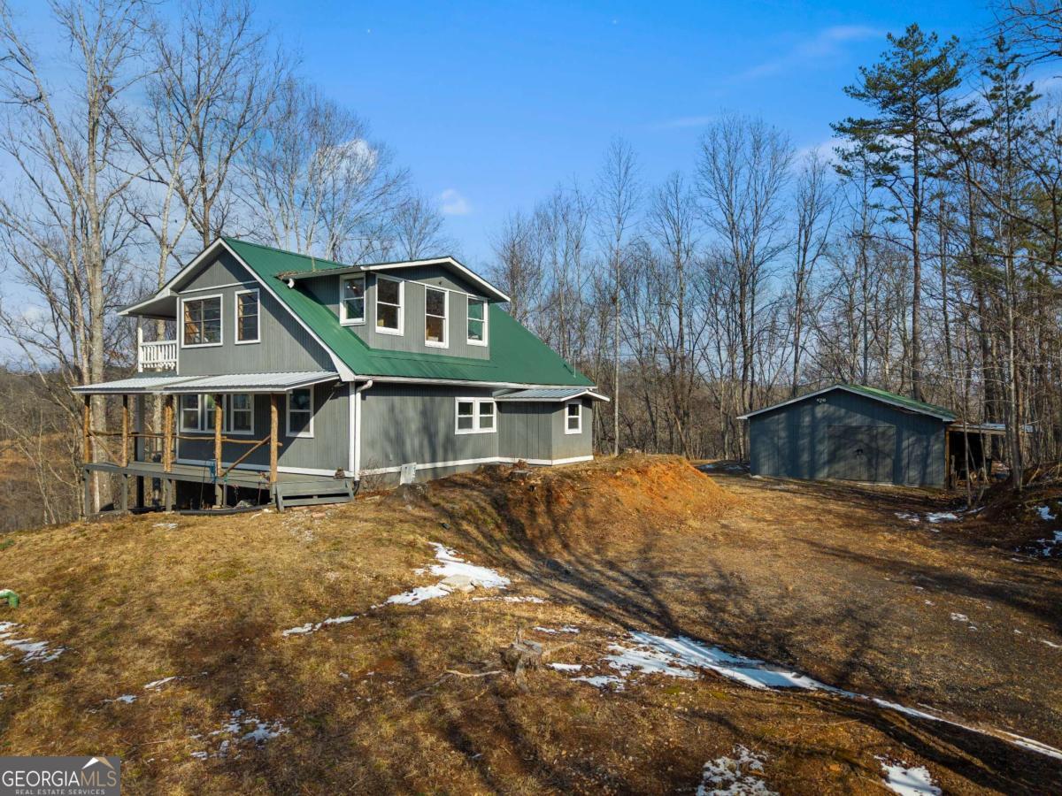 56 Robins Ridge Blue Ridge GA 30513
