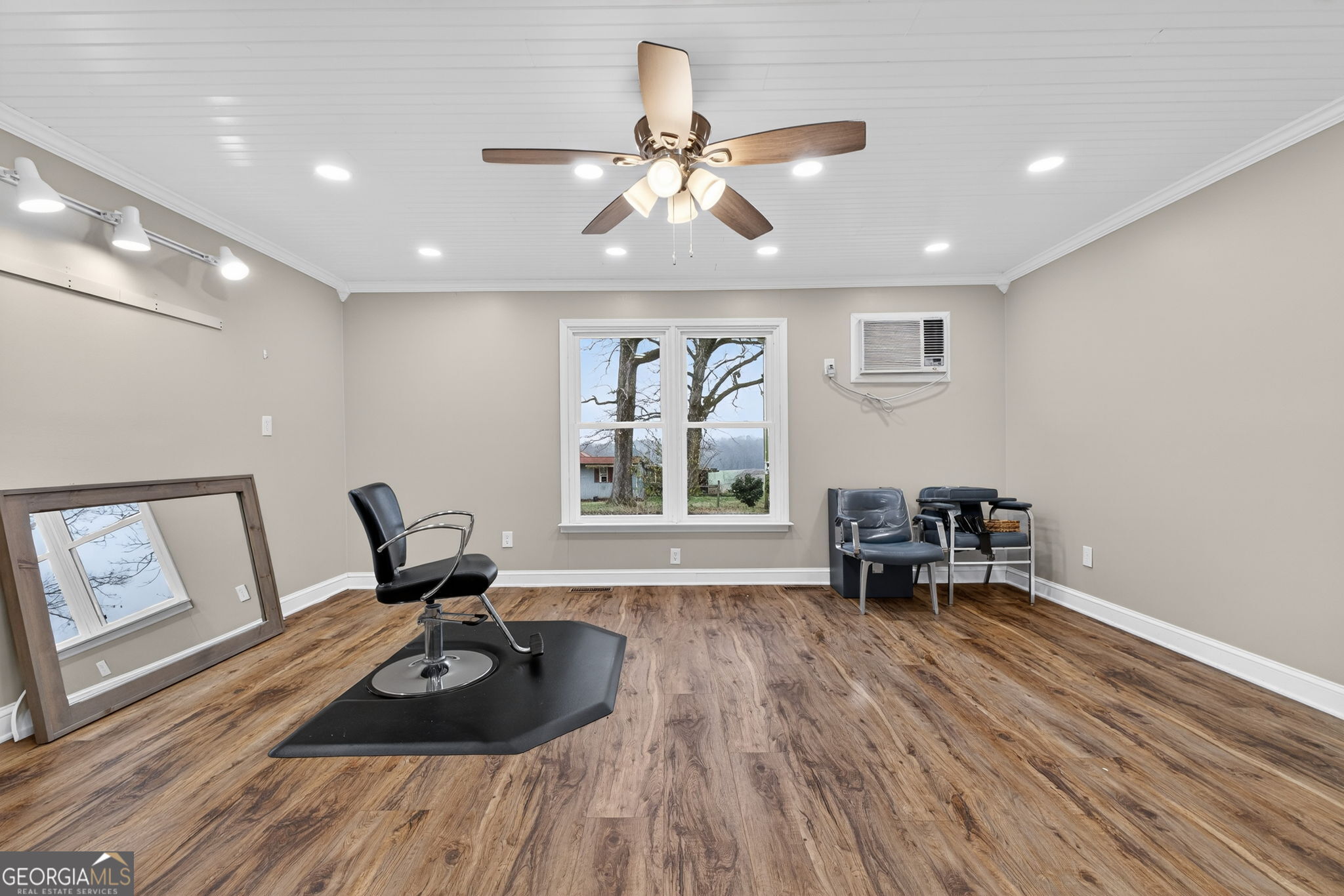 402 Tom Bell Road Milner GA 30257