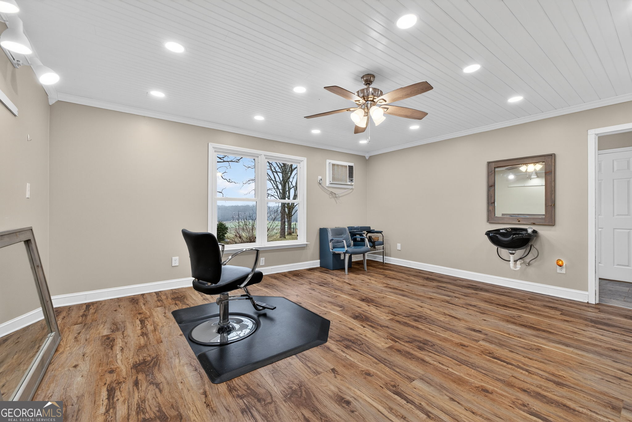 402 Tom Bell Road Milner GA 30257