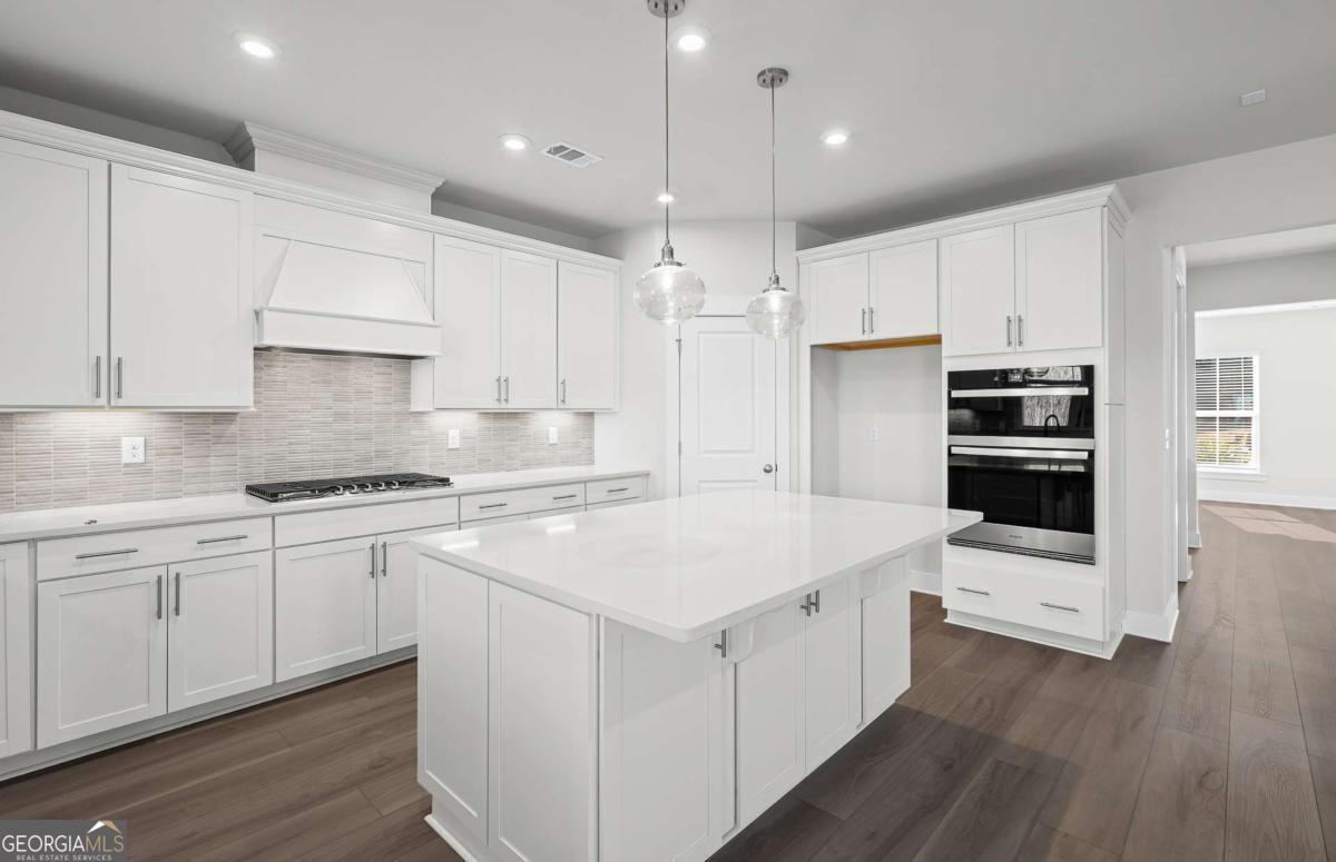 363 Aidens Bluff Hoschton GA 30548