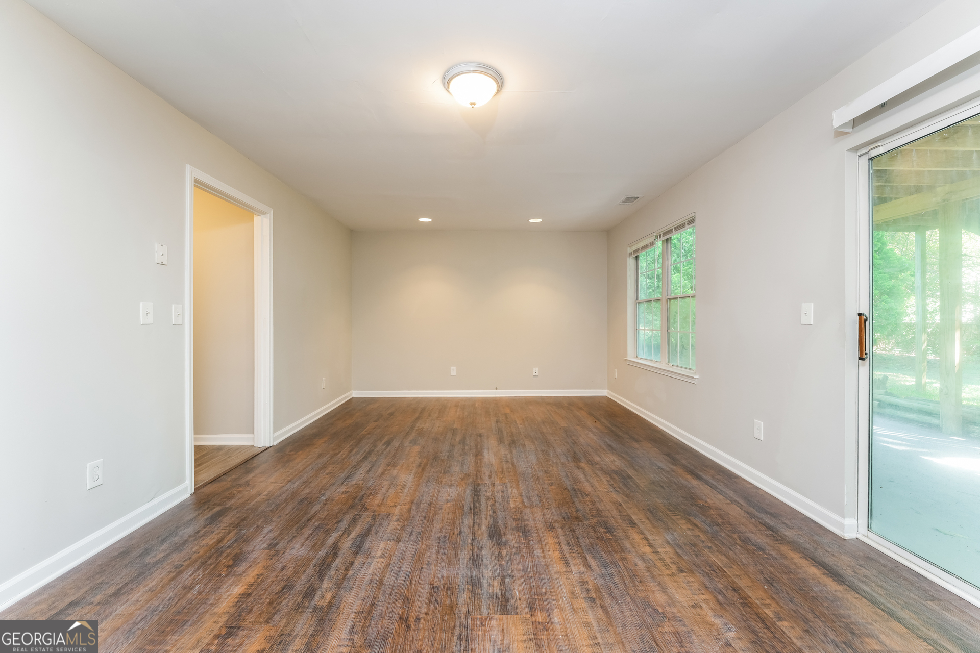 2740 Tradd Court Snellville GA 30039