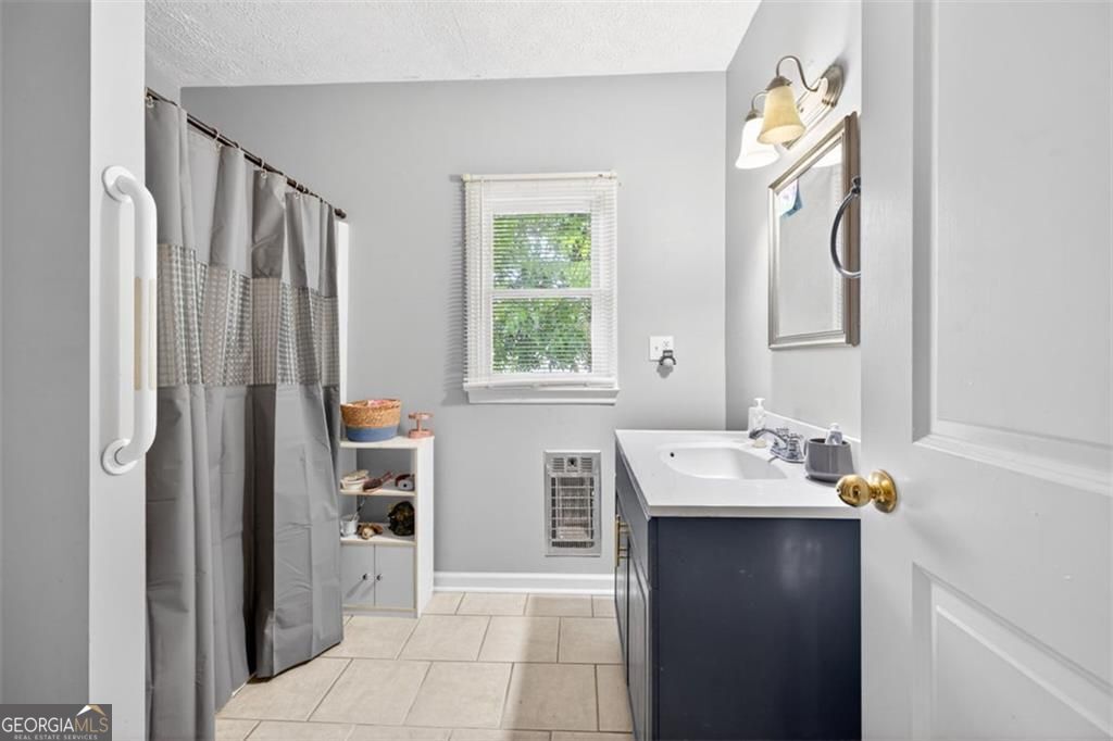 178 Hamilton Avenue Winder GA 30680