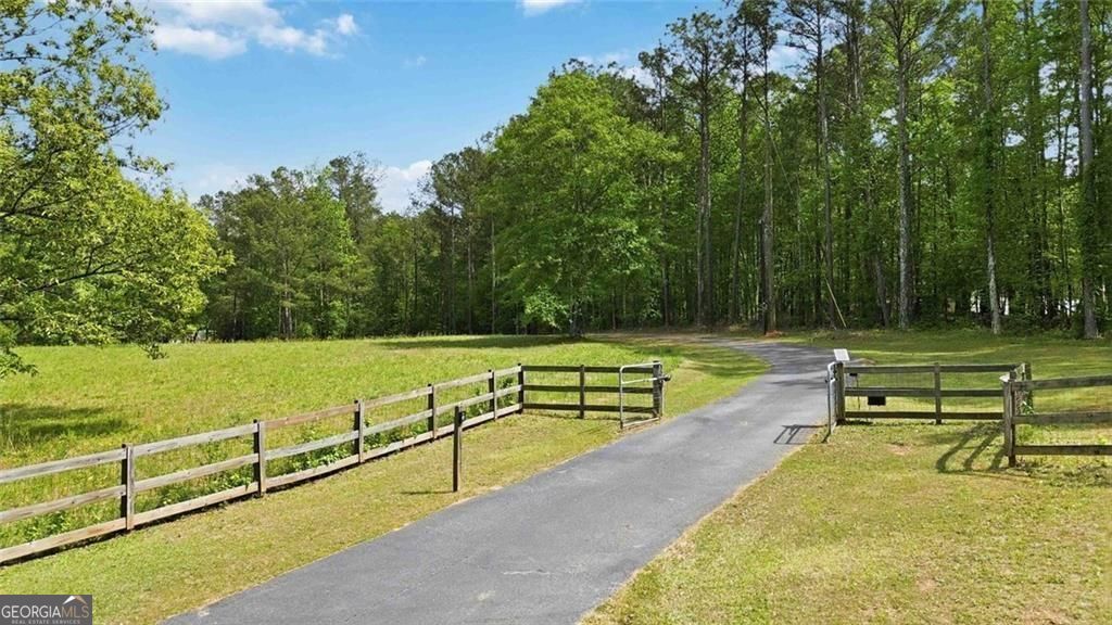 4930 H D Atha Road Covington GA 30014