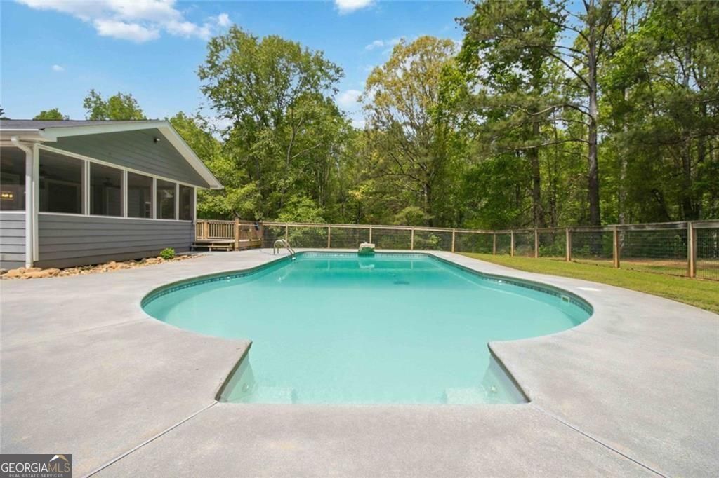 4930 H D Atha Road Covington GA 30014