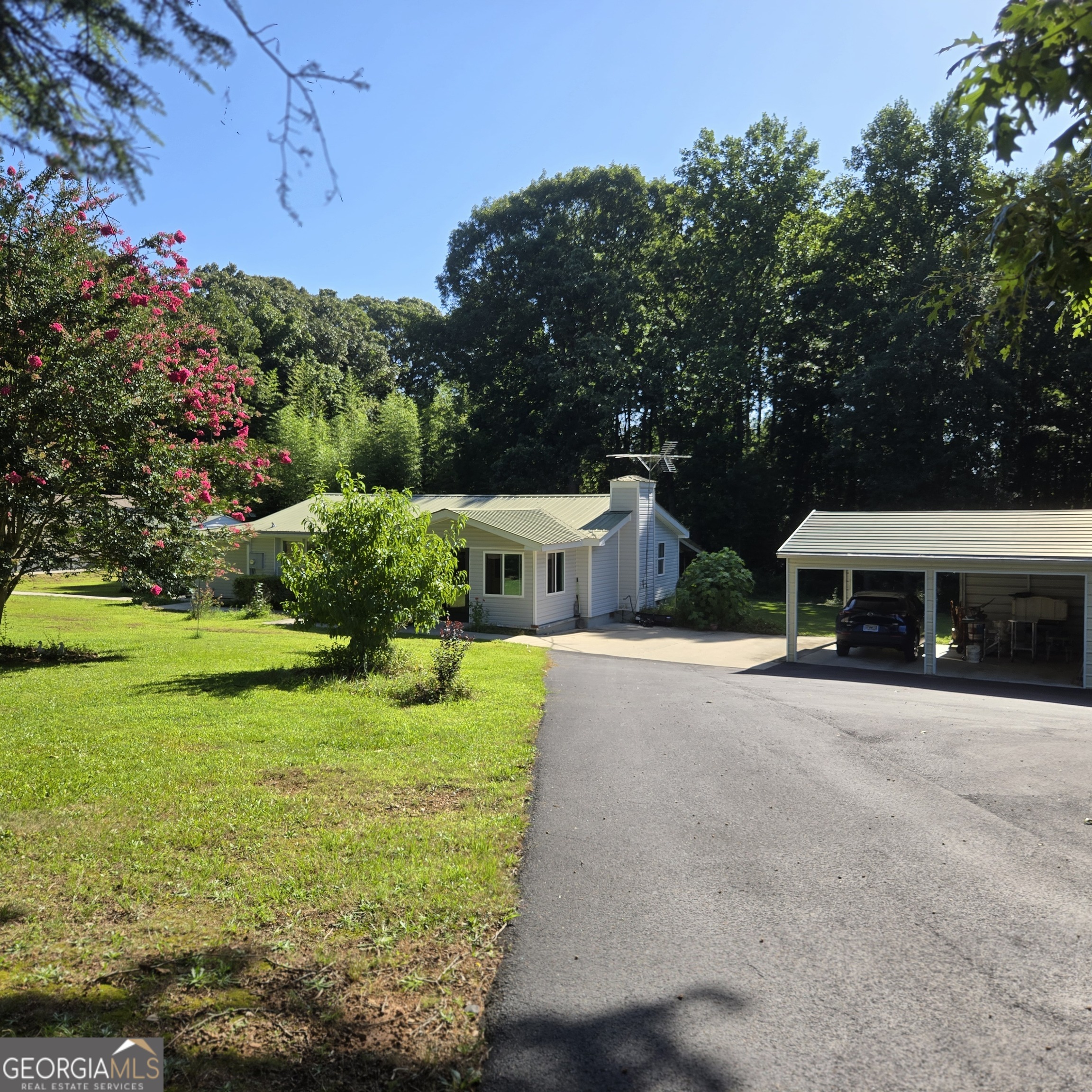 1312 Fairview School Road Demorest GA 30535