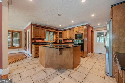 137 Broadwater Court Waleska GA 30183