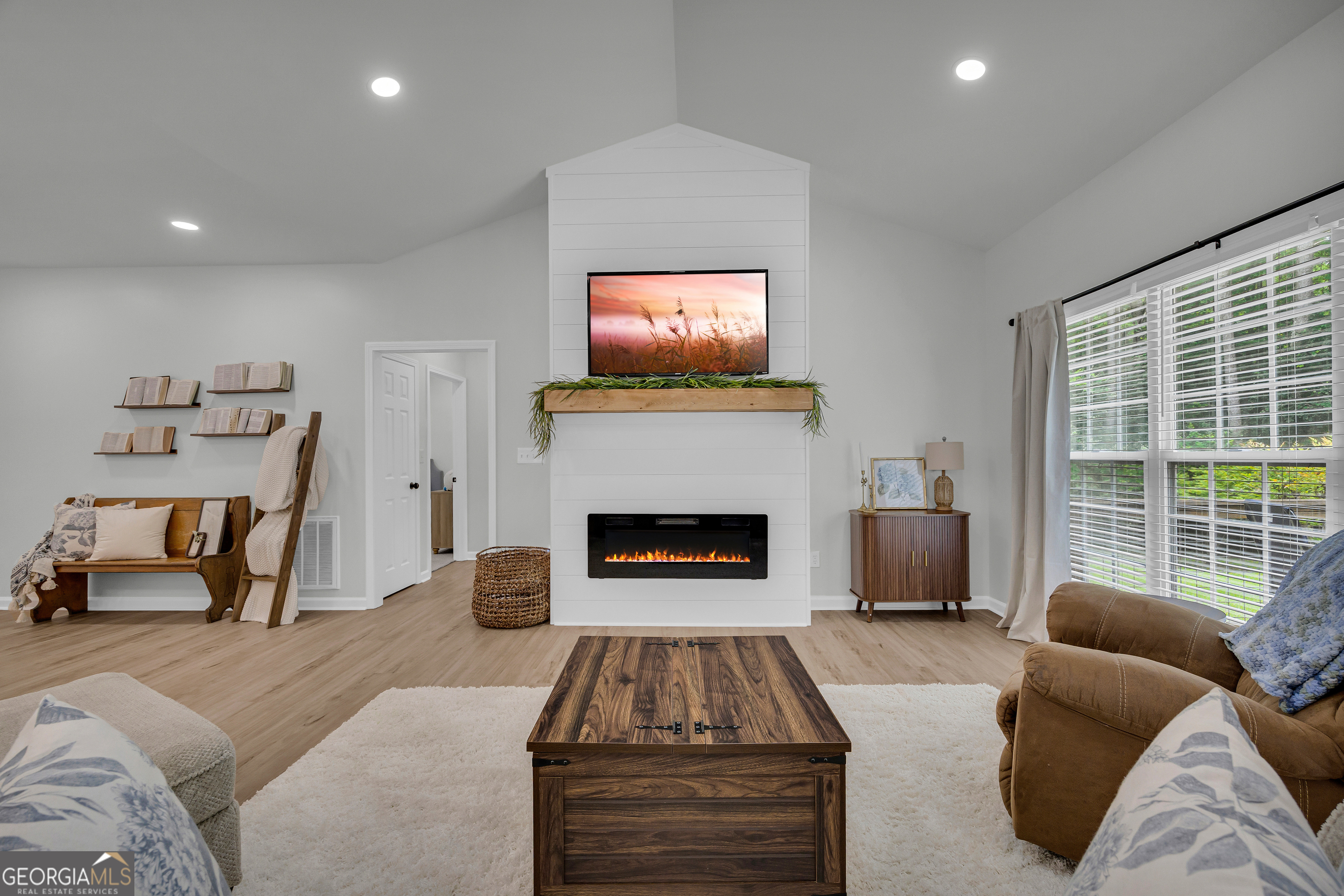 163 Tuxedo Drive Commerce GA 30530