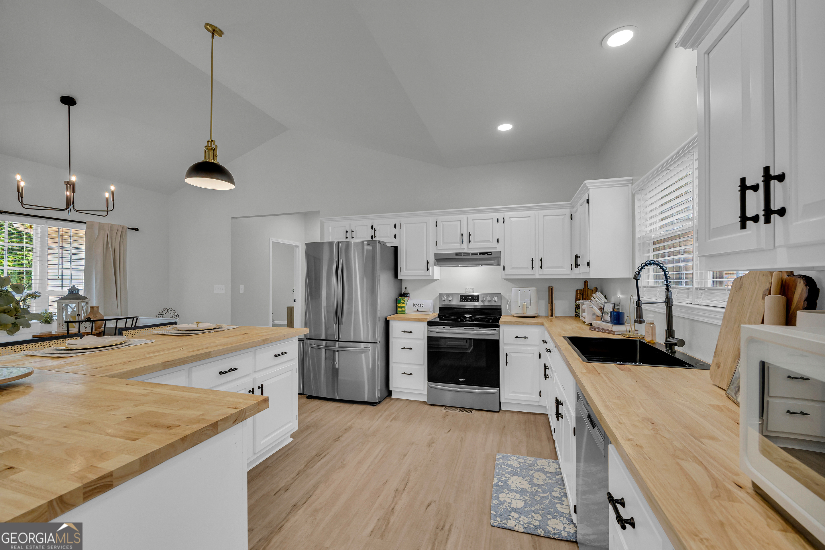 163 Tuxedo Drive Commerce GA 30530