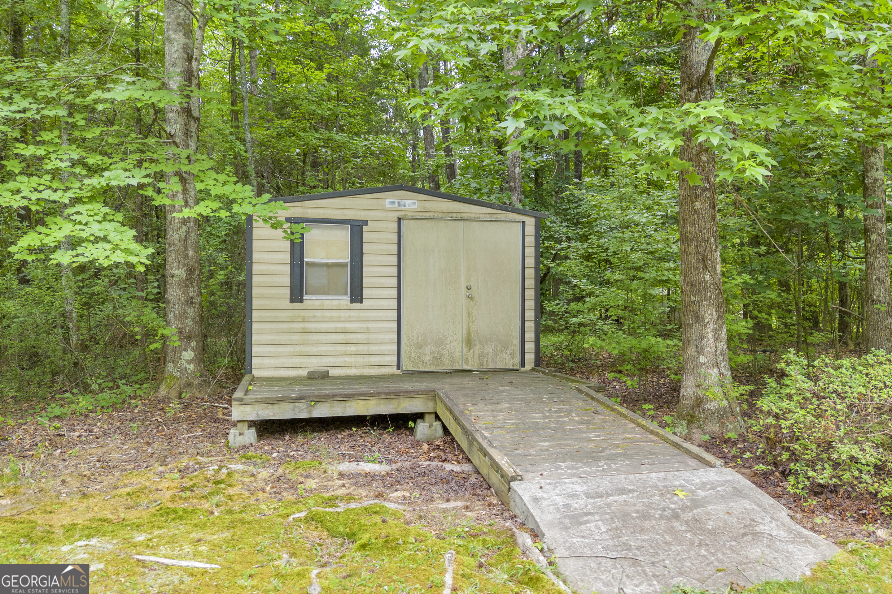 163 Tuxedo Drive Commerce GA 30530