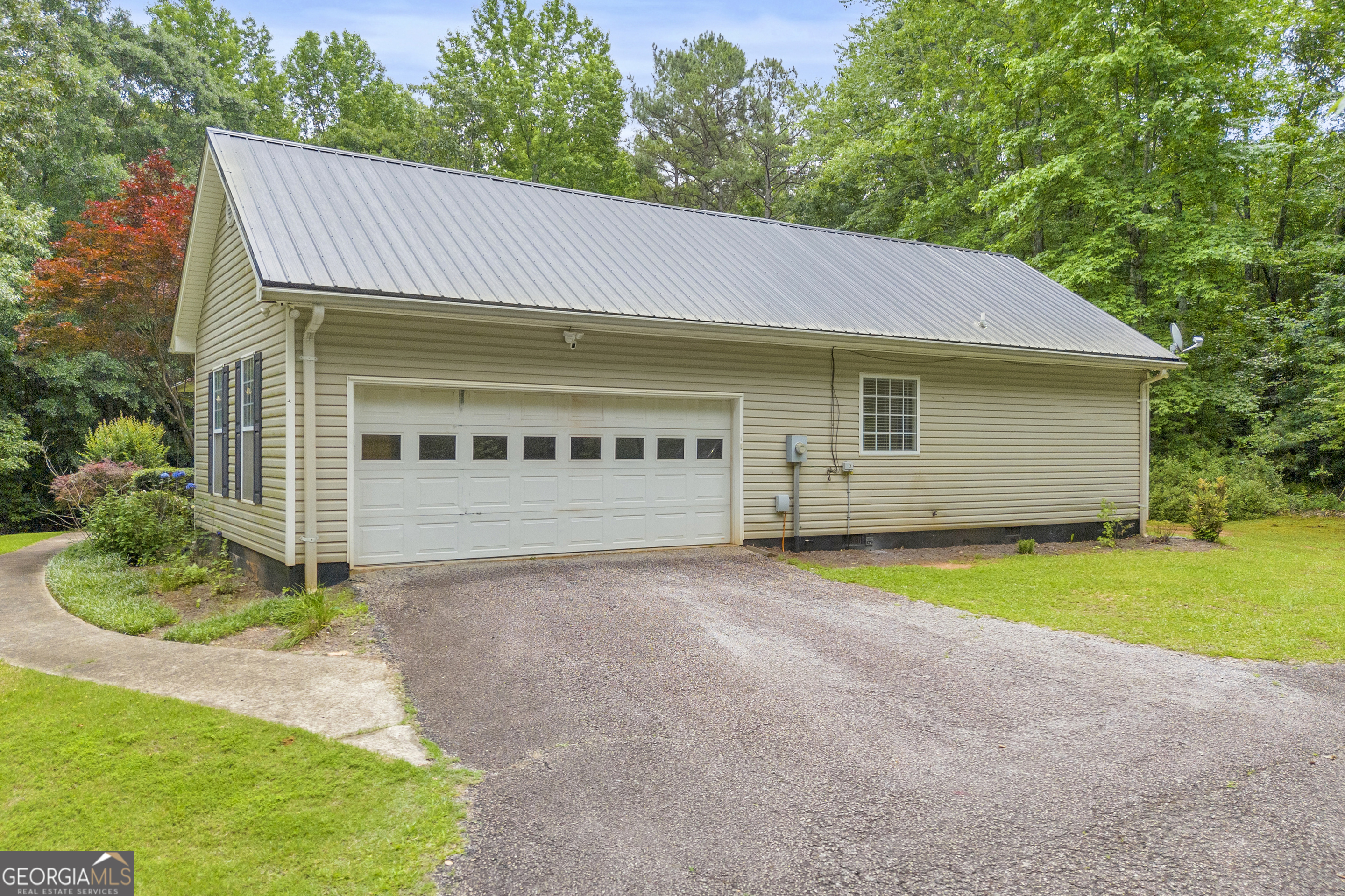 163 Tuxedo Drive Commerce GA 30530