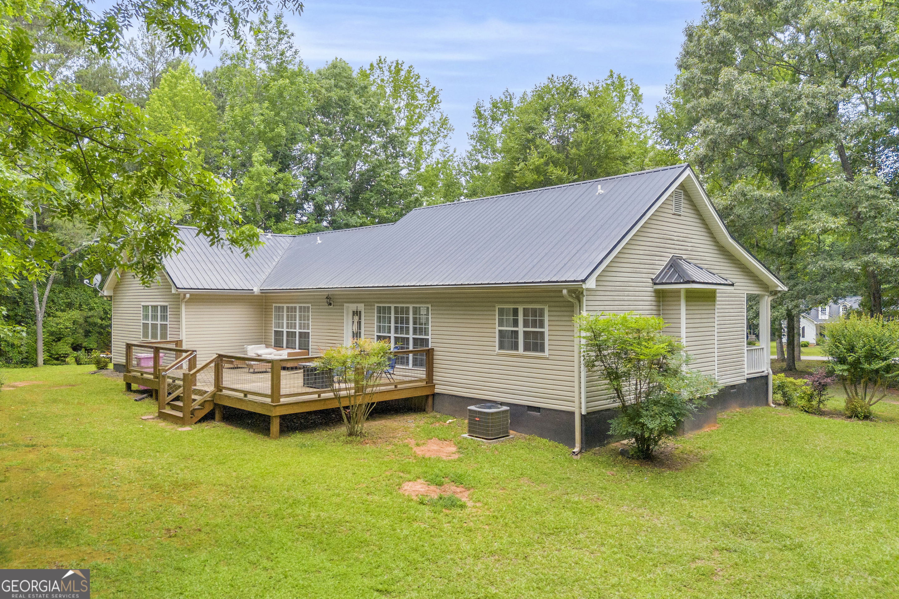 163 Tuxedo Drive Commerce GA 30530