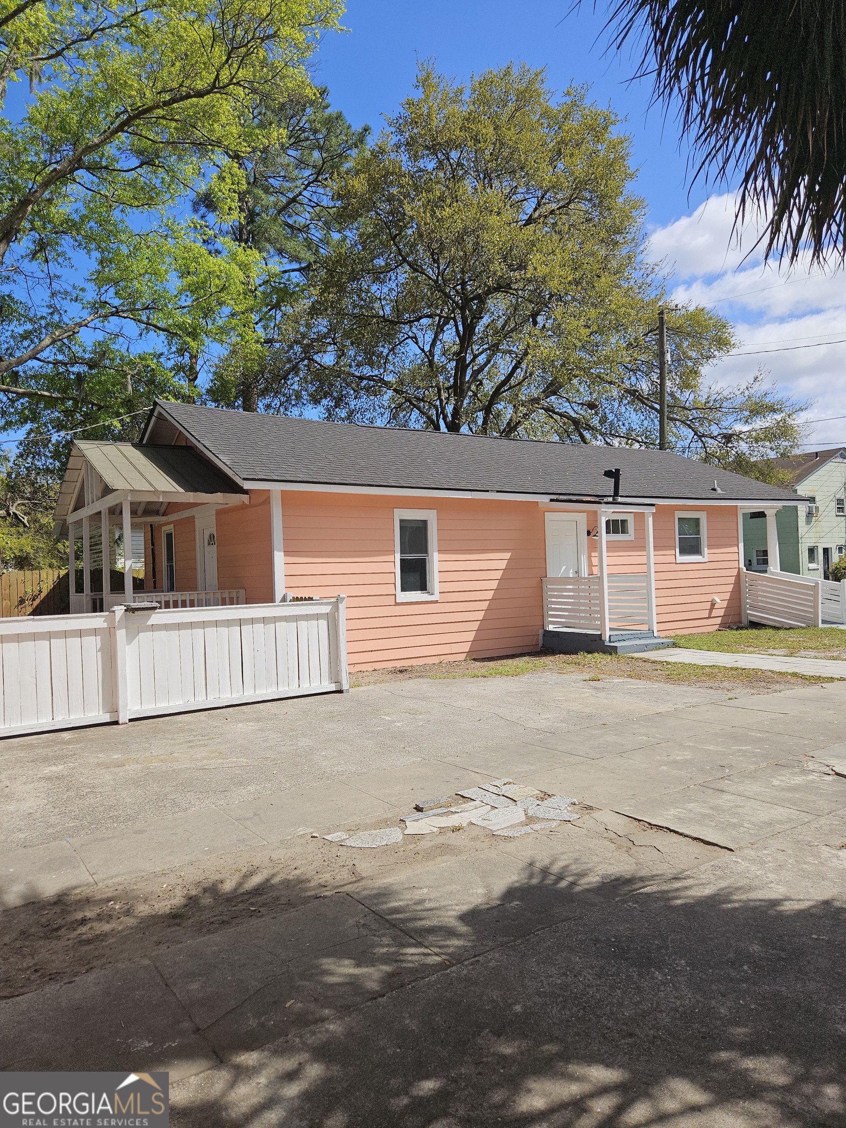 22 W 59th Street Savannah GA 31405