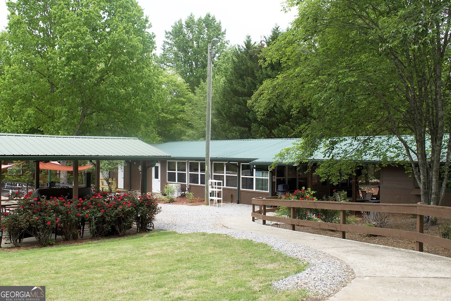 87 Maple Wood Lane Cleveland GA 30528