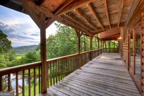 160 Mountain Field Drive Suches GA 30572