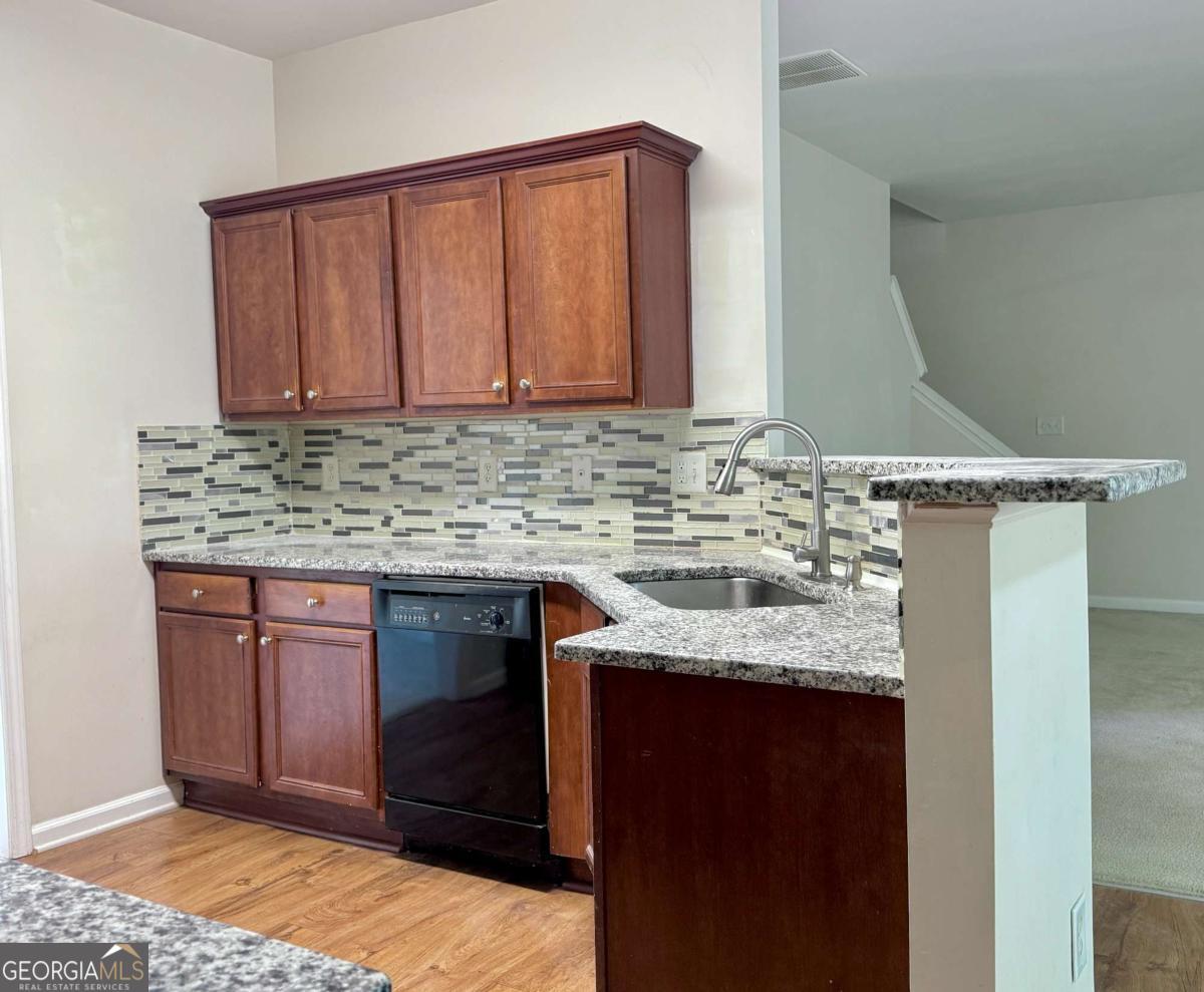 893 Port West Drive Auburn GA 30011