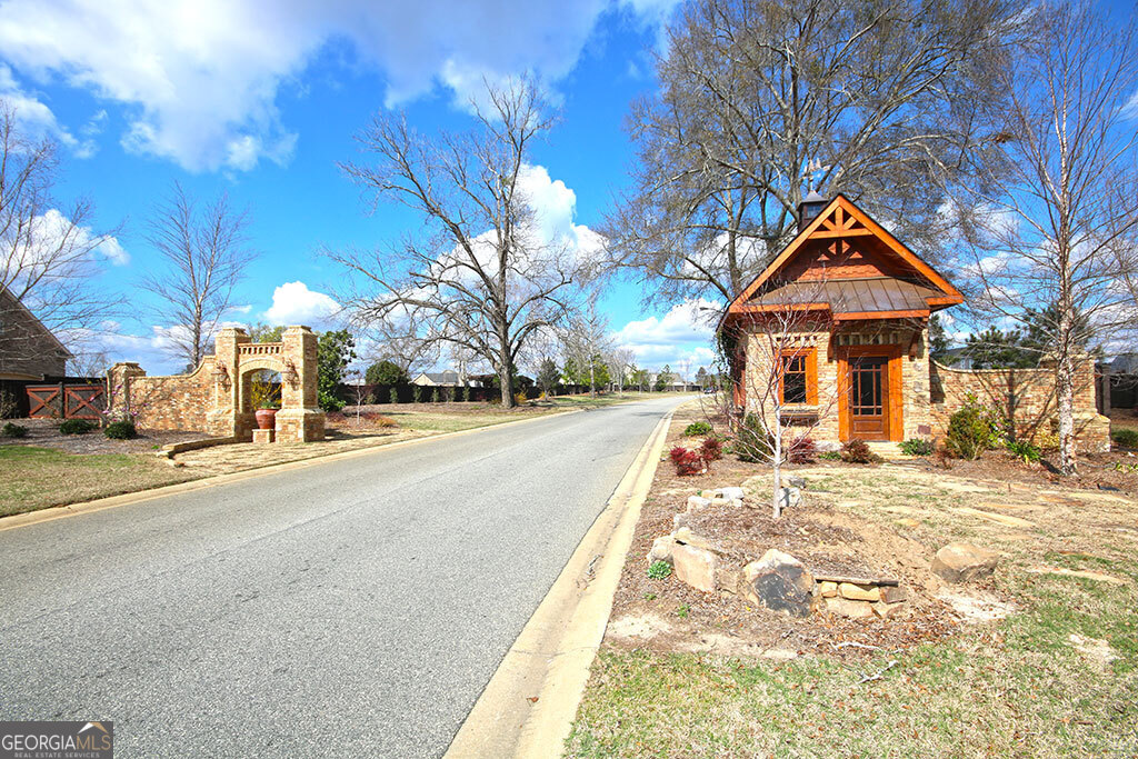 607 Bristleleaf Path Kathleen GA 31047