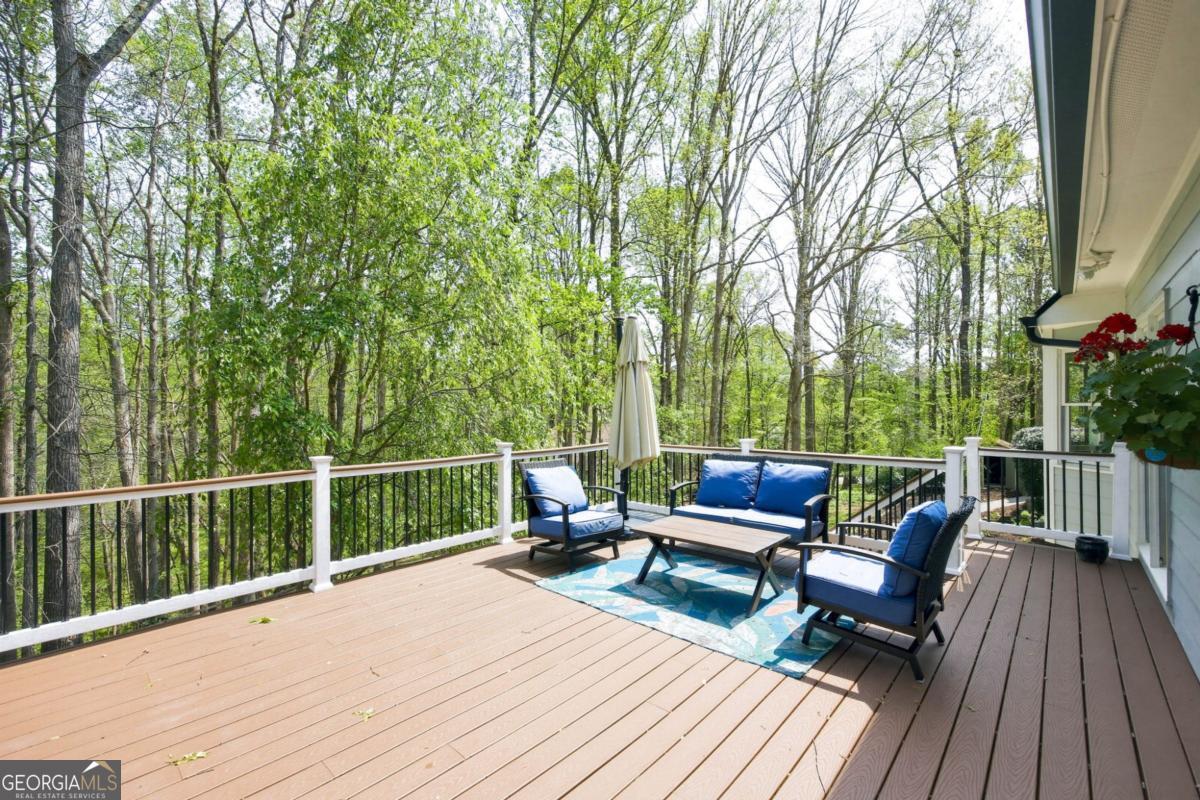 502 Riverview Court Woodstock GA 30188