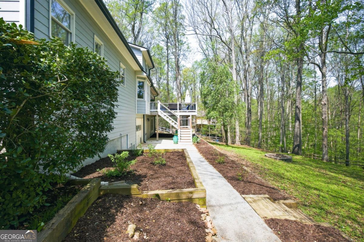 502 Riverview Court Woodstock GA 30188
