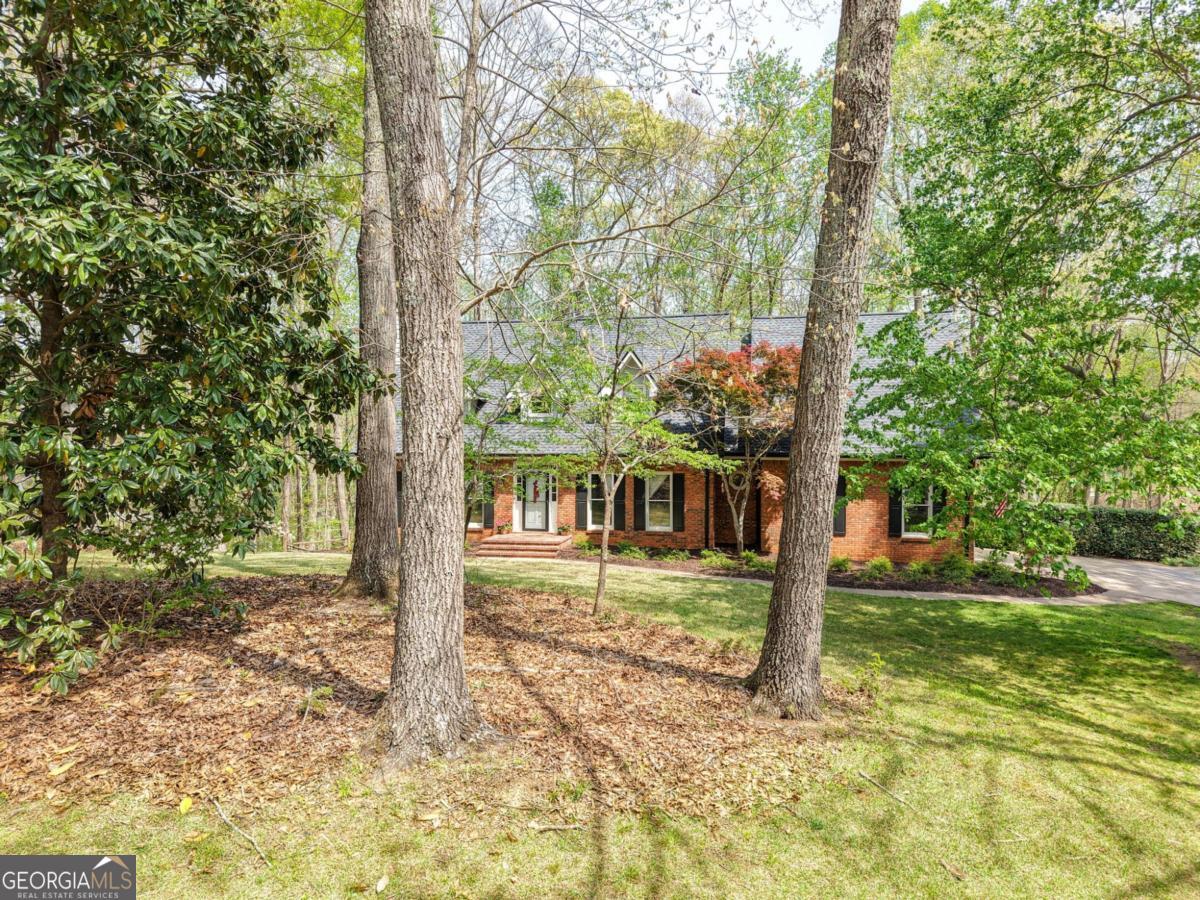 502 Riverview Court Woodstock GA 30188