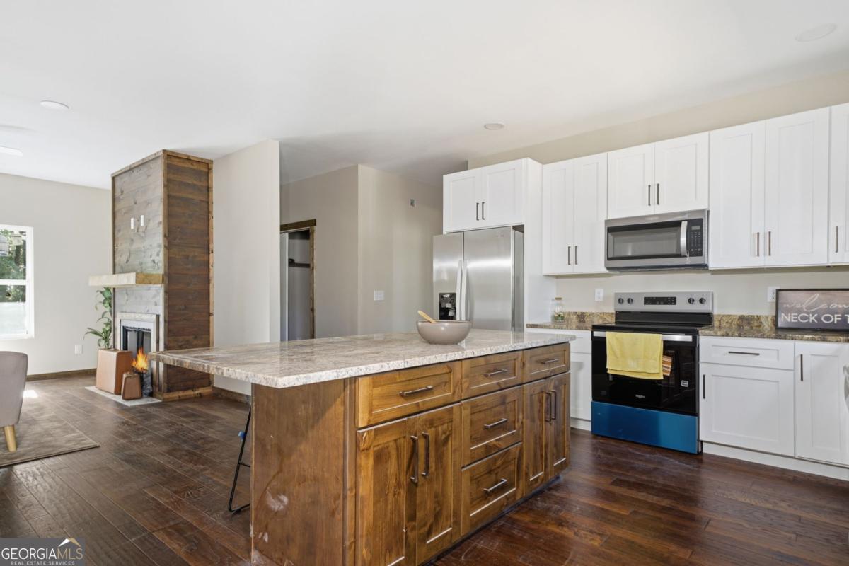 1968 Newport Drive Ellijay GA 30540