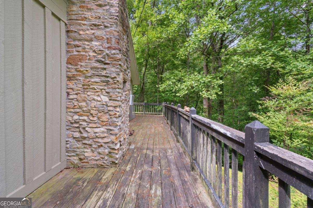 283 Ash Circle Waleska GA 30183