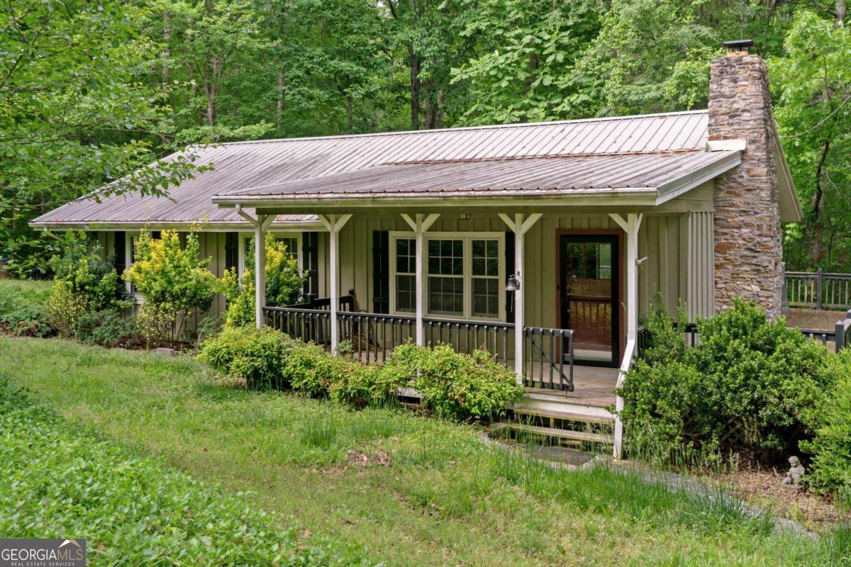 283 Ash Circle Waleska GA 30183
