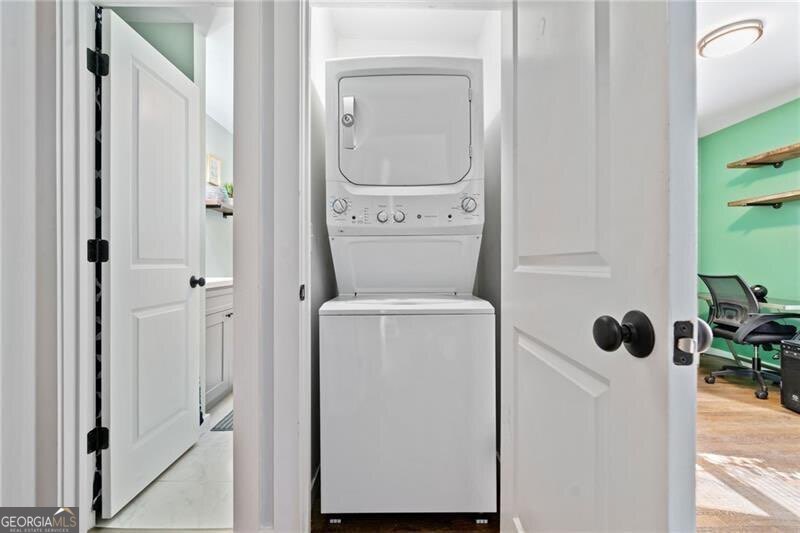 1824 Evans Drive SW Atlanta GA 30310