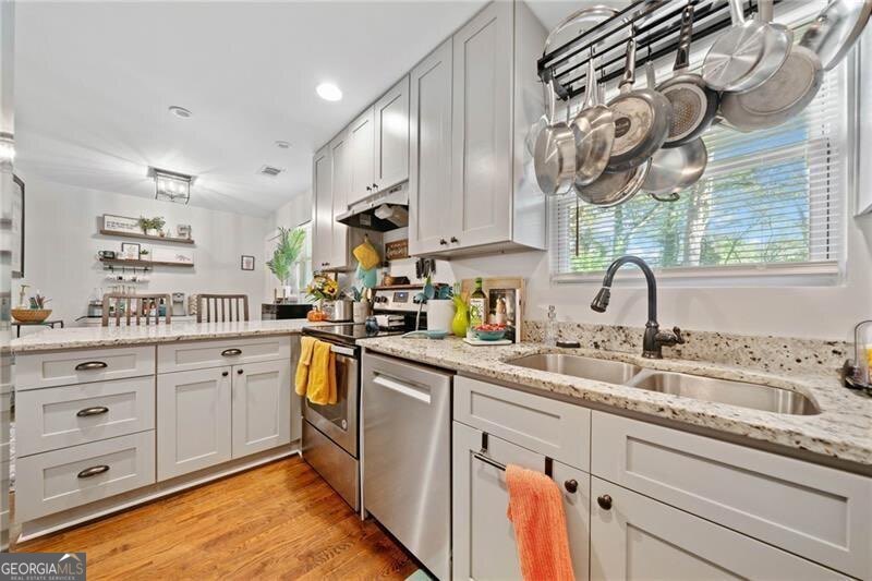 1824 Evans Drive SW Atlanta GA 30310