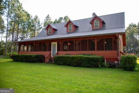 5495 Cross Road Broxton GA 31519