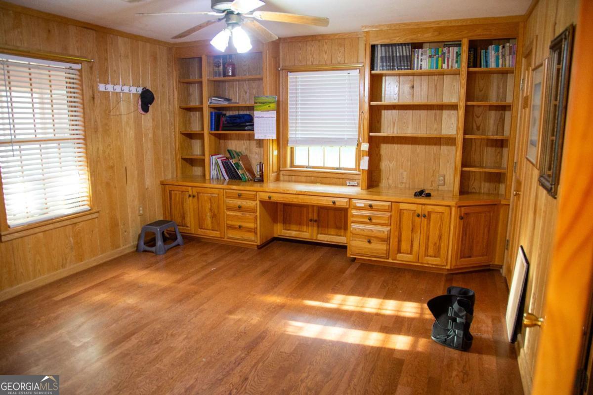 5495 Cross Road Broxton GA 31519
